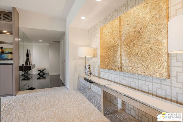 900 Island Drive 104, Rancho Mirage, CA 92270