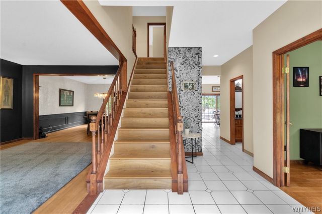 914 Underhill Road, Aurora, NY 14052