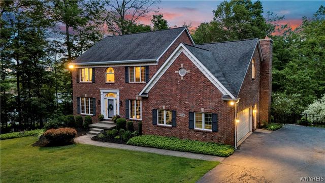 914 Underhill Road, Aurora, NY 14052