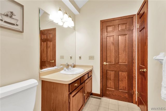 914 Underhill Road, Aurora, NY 14052