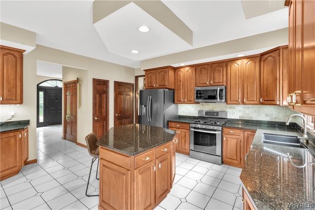 914 Underhill Road, Aurora, NY 14052