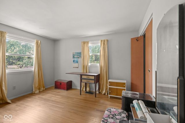 10211 Heather Hills Road, Indianapolis, IN 46229