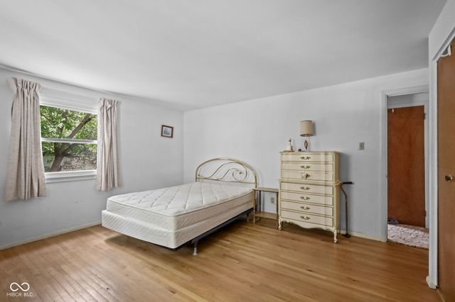 10211 Heather Hills Road, Indianapolis, IN 46229