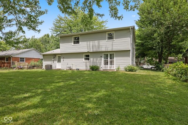10211 Heather Hills Road, Indianapolis, IN 46229