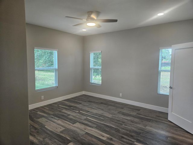 5227 SE Isabelita Avenue, Stuart, FL 34997