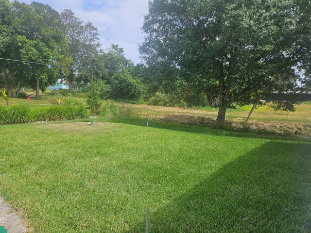 5227 SE Isabelita Avenue, Stuart, FL 34997
