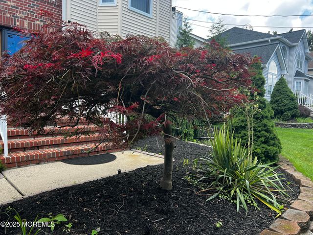 1624 Melville Street, Oakhurst, NJ 07755