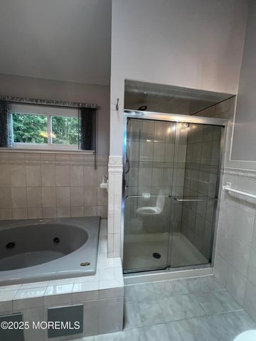 1624 Melville Street, Oakhurst, NJ 07755