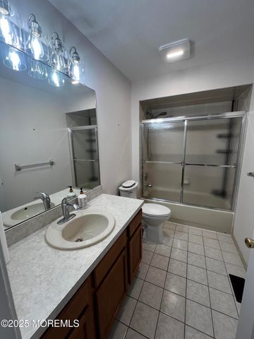 1624 Melville Street, Oakhurst, NJ 07755