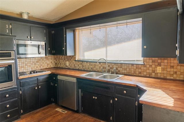 2728 NE 99th Street, Oklahoma City, OK 73131