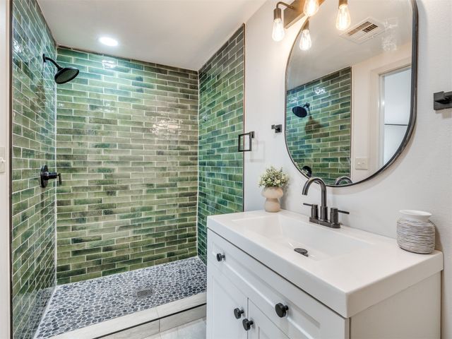 516 N Xenophon Avenue, Tulsa, OK 74127