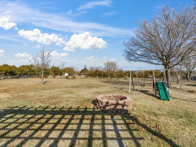 205 Rock Springs Court, Waxahachie, TX 75165