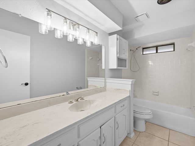 205 Rock Springs Court, Waxahachie, TX 75165