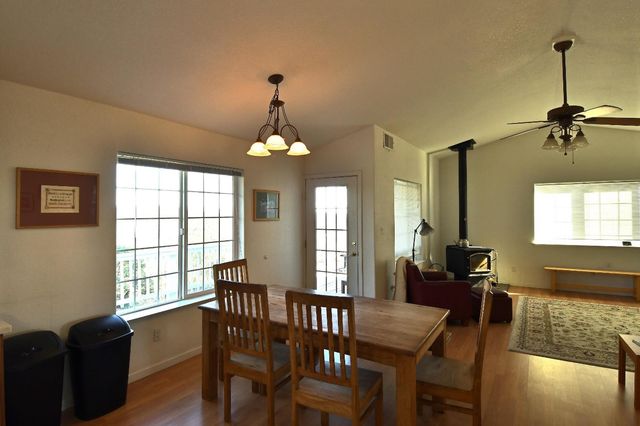 5650 Donkey Ln, Coulterville, CA 95311