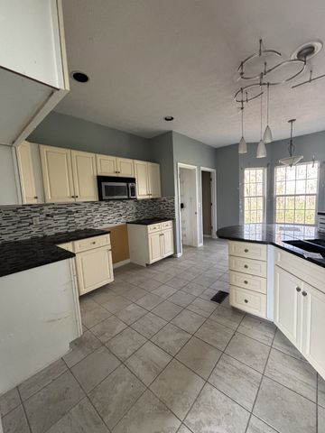 620 Casey Pl, Hermitage, TN 37076