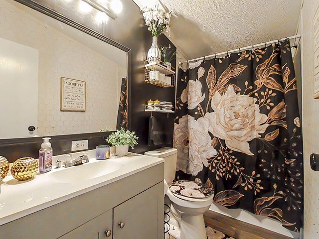 2142 Ridgeview Drive, Thomson, GA 30824