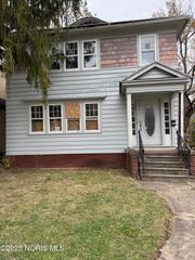 2712 Hoehler Drive, Toledo, OH 43606