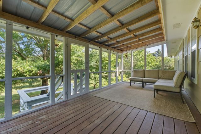 350 B Carden Street, Soddy Daisy, TN 37379