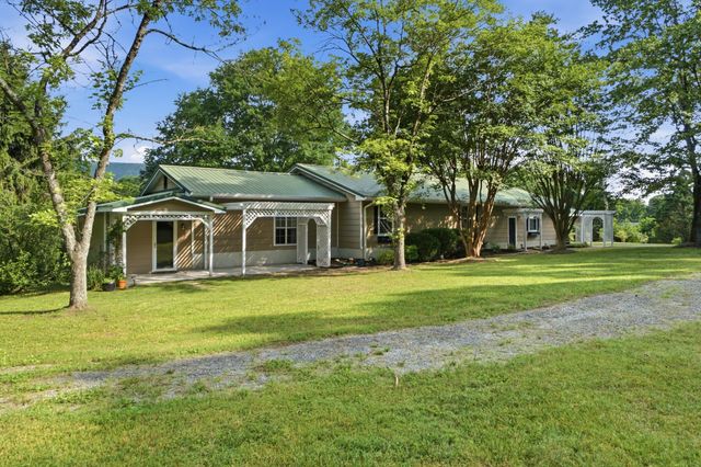 350 B Carden Street, Soddy Daisy, TN 37379