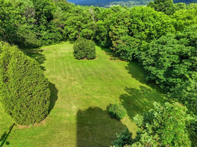 350 B Carden Street, Soddy Daisy, TN 37379