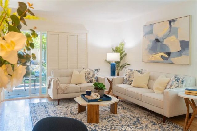 400 Orange Blossom 127, Irvine, CA 92618