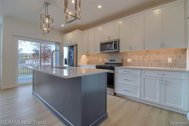 10703 Barrett, Plymouth, MI 48170