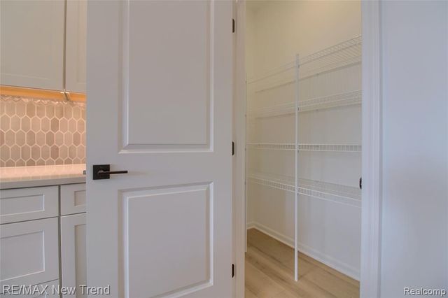 10703 Barrett, Plymouth, MI 48170