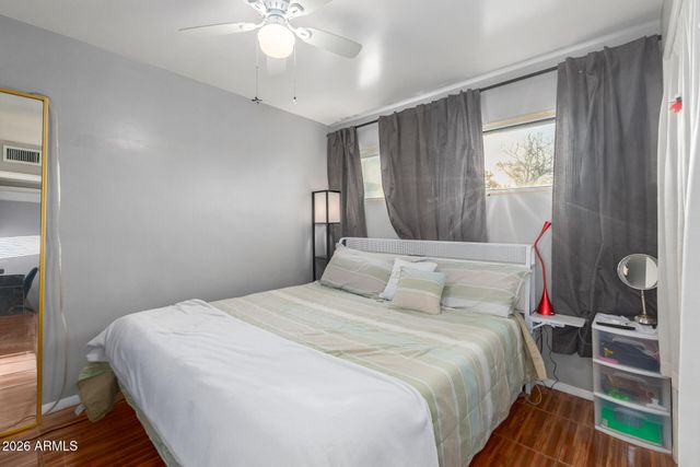 834 E VINE Avenue, Mesa, AZ 85204