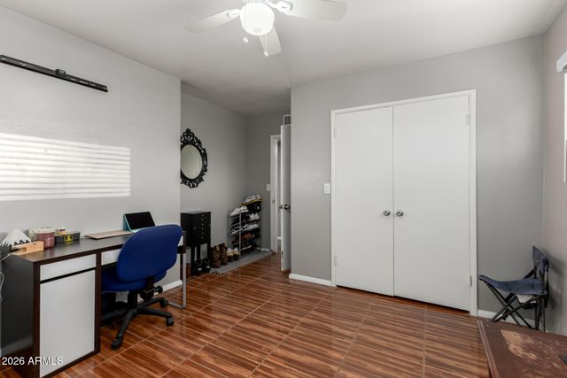 834 E VINE Avenue, Mesa, AZ 85204