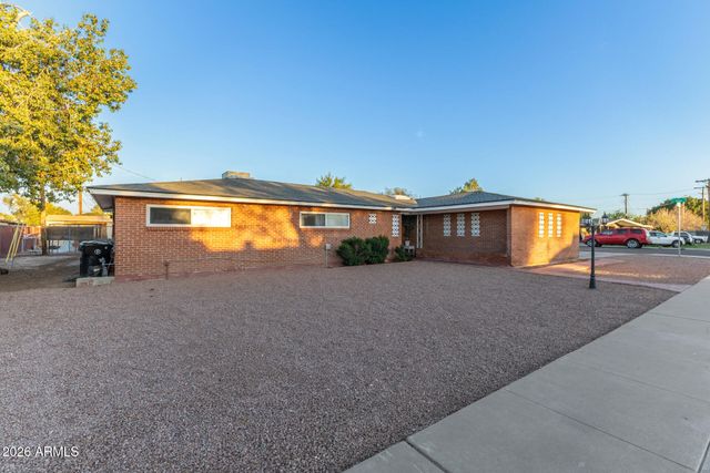 834 E VINE Avenue, Mesa, AZ 85204