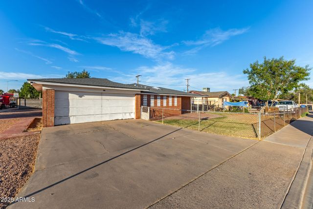 834 E VINE Avenue, Mesa, AZ 85204