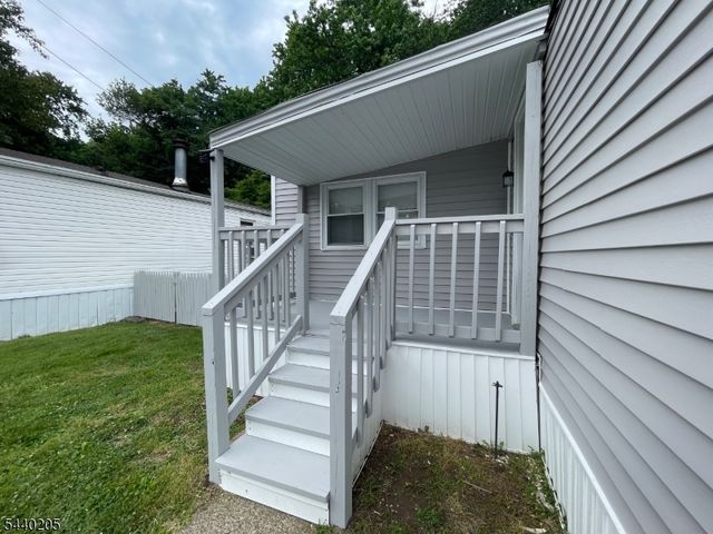 7 5th St., Wayne Twp., NJ 07470