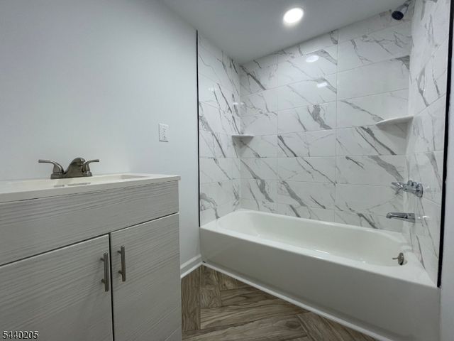 7 5th St., Wayne Twp., NJ 07470