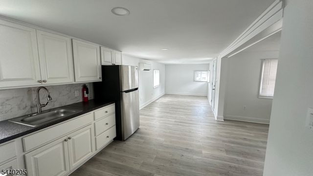 7 5th St., Wayne Twp., NJ 07470