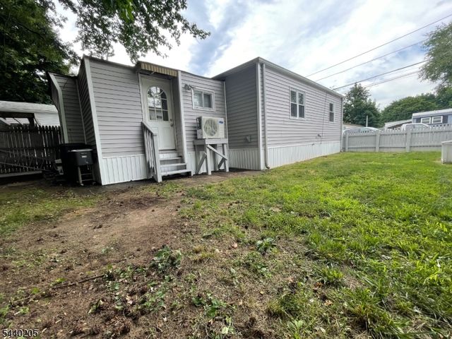 7 5th St., Wayne Twp., NJ 07470