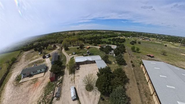 17613 Soman, Nevada, TX 75173
