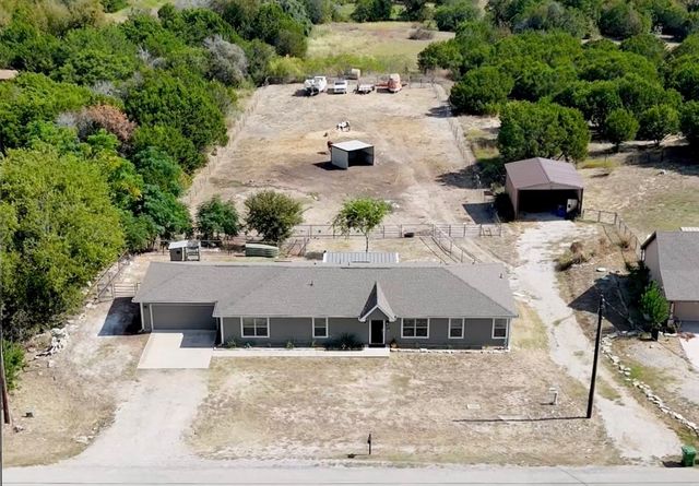 525 Brazos Hills Drive, Weatherford, TX 76087