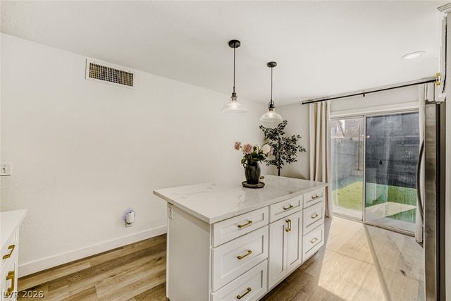 8005 Draco Circle 101, Las Vegas, NV 89128