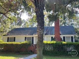 141 E Derenne Avenue, Savannah, GA 31405