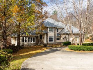 10 Walnut Lane, Fletcher, NC 28732