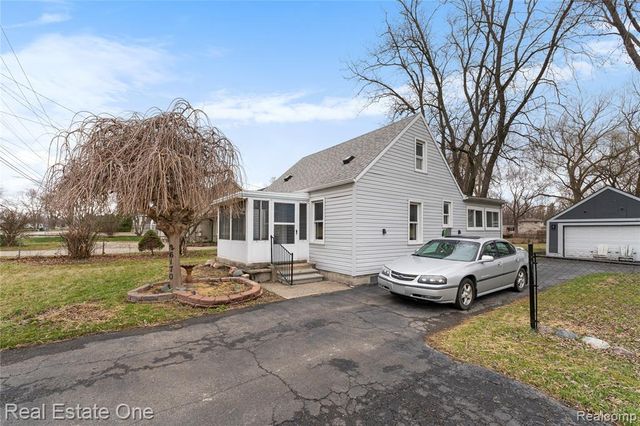 26170 Wick Road, Taylor, MI 48180