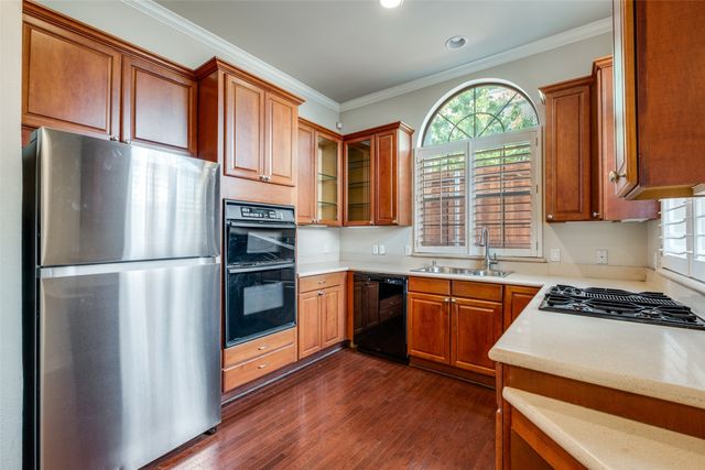 9 Stonebriar Court, Dallas, TX 75206