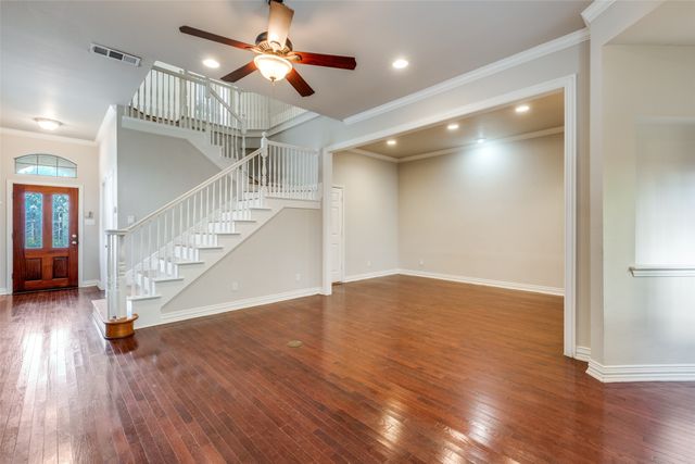 9 Stonebriar Court, Dallas, TX 75206