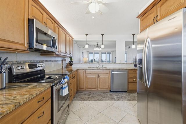 17900 GULF BOULEVARD 12C, Redington Shores, FL 33708