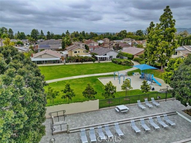 8 Sparrowhawk, Irvine, CA 92604