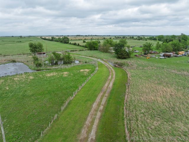 437703 E 340 Road, Big Cabin, OK 74301
