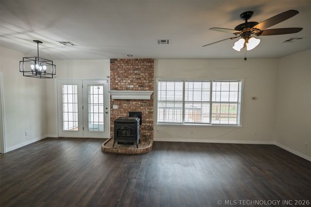437703 E 340 Road, Big Cabin, OK 74301
