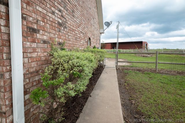 437703 E 340 Road, Big Cabin, OK 74301
