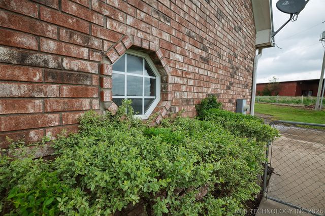 437703 E 340 Road, Big Cabin, OK 74301