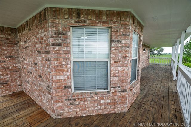 437703 E 340 Road, Big Cabin, OK 74301